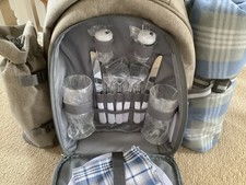 2-Person Picnic Backpack with Cooler, Wine Holder, Blanket, Cutlery Set
