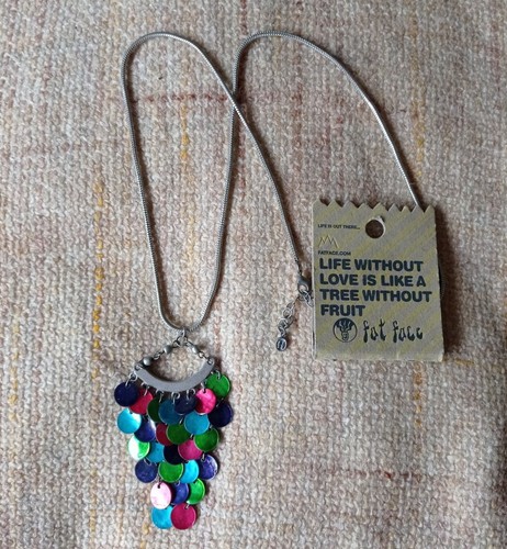 Fat face necklace shell - necklace,