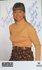 TRICIA PENROSE TV ACTRESS (HEARTBEAT - GINA WARD) **HAND SIGNED** CAST CARD