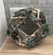 Wooden Round Christmas Table