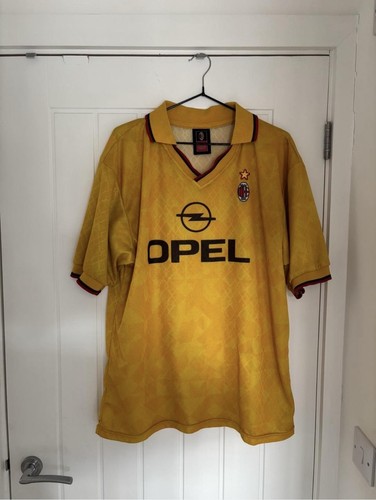 Milan 1996 third - ac,