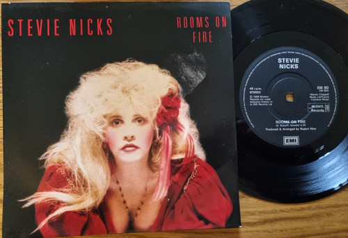 Stevie nicks rooms on - stevie,