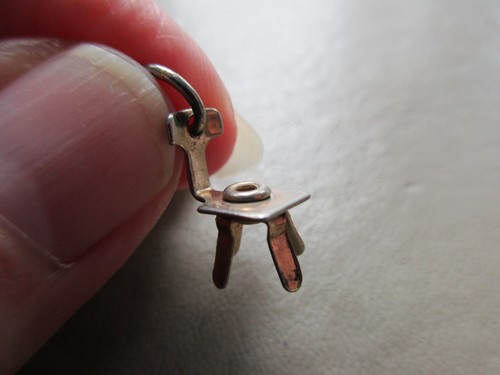 Vintage cute silver tone tiny - cute,