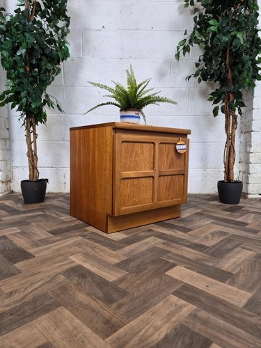 Vintage nathan squares - squares, teak