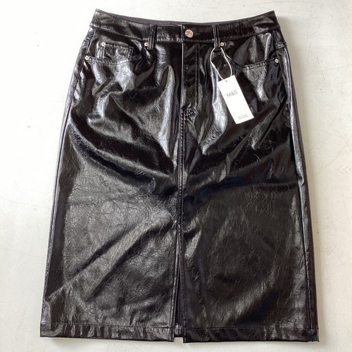 Bnwt ladies black - bnwt, faux