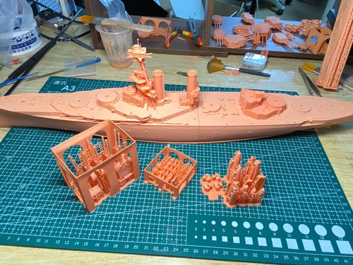 Unpainted 350 british royal - unpainted, 1/350