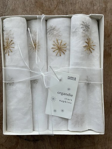 Organdie star napkins - m&s,
