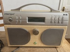 Intempo Digital PG-01 DAB/FM Radio. c/w headphone jack