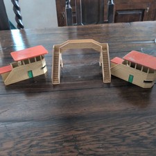 2 x HORNBY DUBLO SIGNAL BOXES