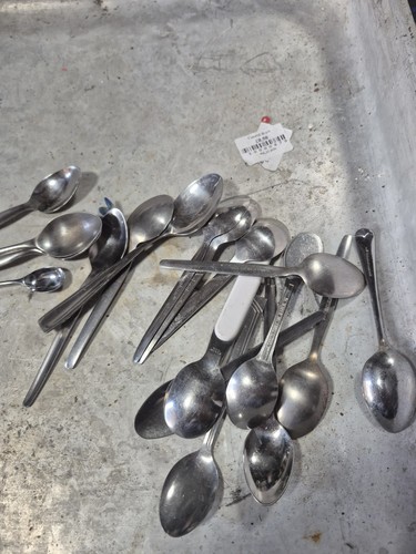 Tea spoons all mixed - 18,