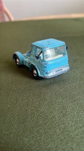 Corgi toys bedford tractor - bedford,