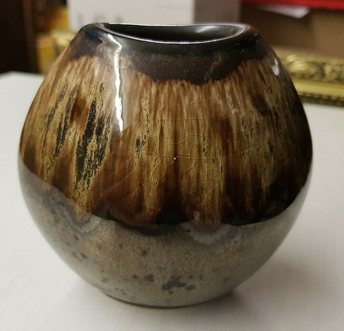 Poole precious purse - poole, vase