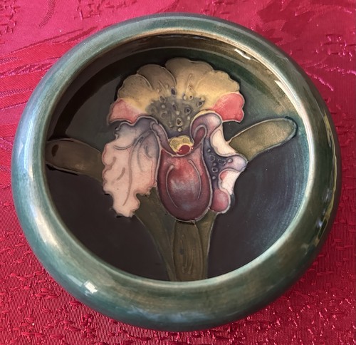 Gorgeous vintage moorcroft - gorgeous,