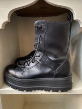 UGG Sheena black leather