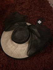 M&S ~ BNWT Ladies Cream And