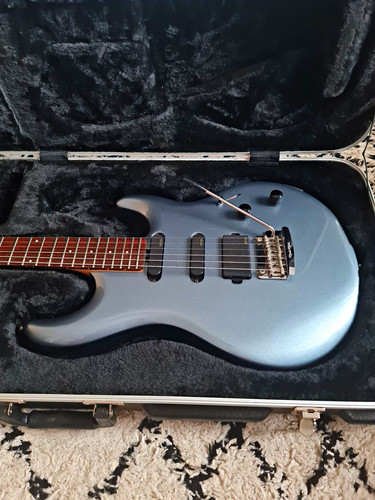 Ernie ball music man - man, luke
