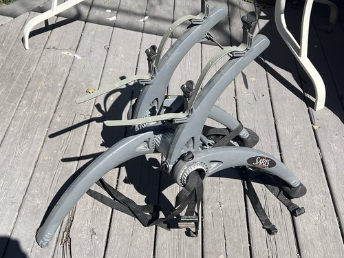 Saris bones bike trunk - saris,