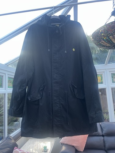 Pretty green parka - pretty, medium