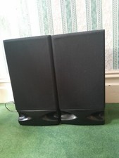 Bookshelf Hi-Fi Speakers