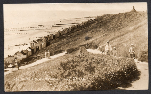 Postcard frinton sea nr - frinton, on