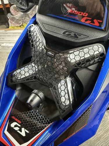 Evotech headlight guard - headlight,
