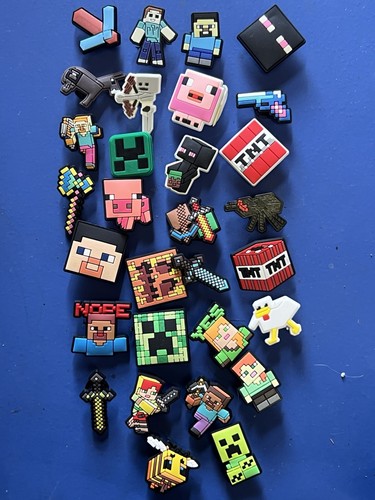 Minecraft croc charms - 30,
