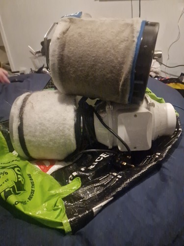 Extractor fan with replacement - with,