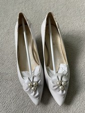 Rachel Simpson Size 37/4 Ivory