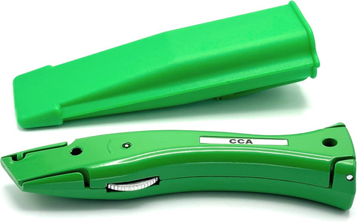 Green carpet cutter tool - cutter, with
