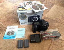 Canon EOS 5D Mark I – Full-Frame Sensor  in Very Good Condition, Boxed