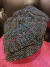 Navy Multicoloured Wool Cap