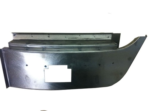 Door step box section - door,