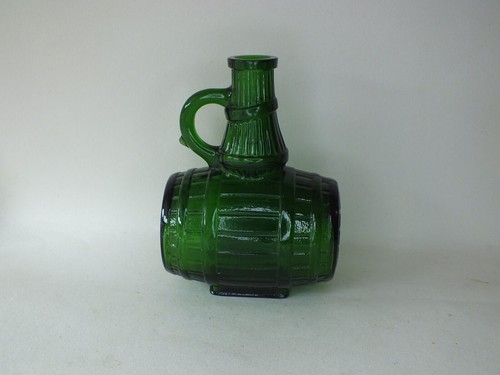 Vintage green glass - green, barrel