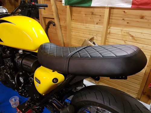 Triumph thunderbird 900 - thunderbird,