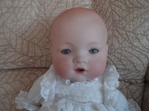 Armand marseille baby doll - ,