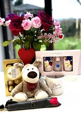 CHRISTMAS GIFT HAMPER  For Ladies GIFT BAG, TED BAKER, Boofle Teddy Mug Wife