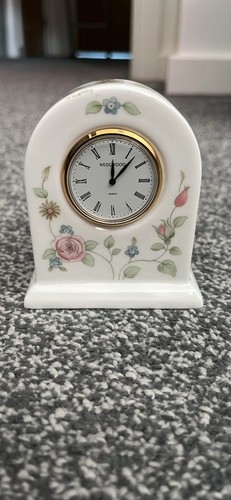 Wedgwood bone china - bone, miniature