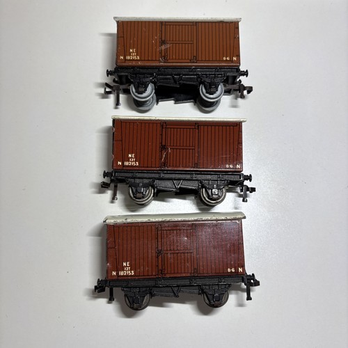 Hornby goods van 182153 - goods,