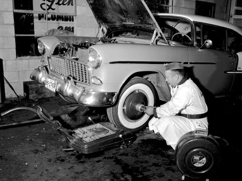 1955 chevrolet having front - 1955,