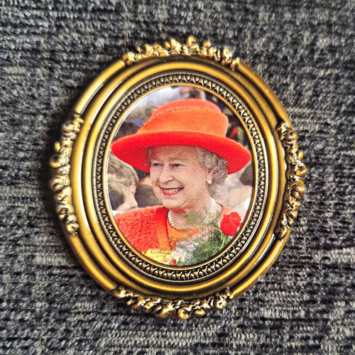 Queen elizabeth portrait - elizabeth,