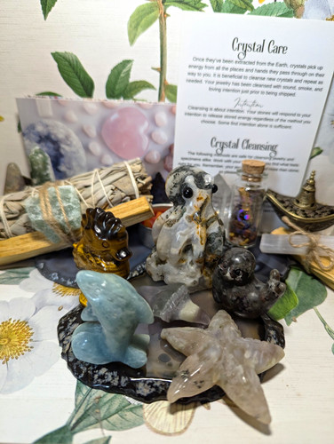 Multicolour crystal gemstone - multicolour,