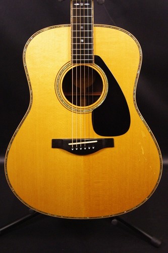Yamaha ll36 are - yamaha, (2012)