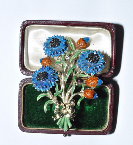 Wonderful vintage signed - wonderful,