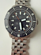 HELM VANUATU TITANIUM. 300M