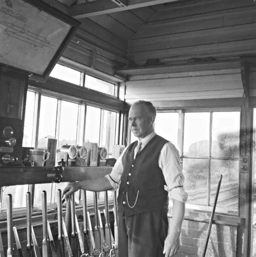 Harry dunne beside signalling - harry,