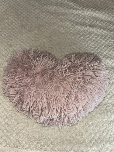 Primark home heart soft pillow - heart,