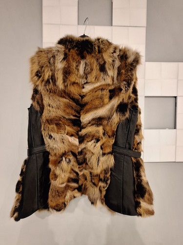 Real fox fur - , waistcoat/gilet