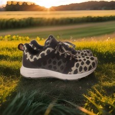 Avia Deluxe Women’s Size 6