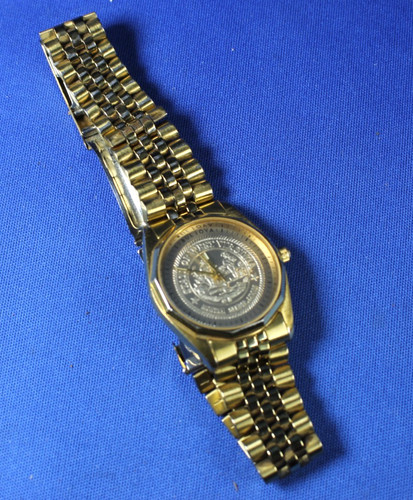 2000 vintage bulova men - vintage,