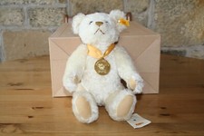 Steiff Millennium Bear